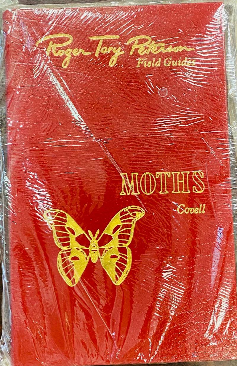Image for Moths of Eastern North America (Roger Tory Peterson Field Guides: Collector's Lifetime Edition)
