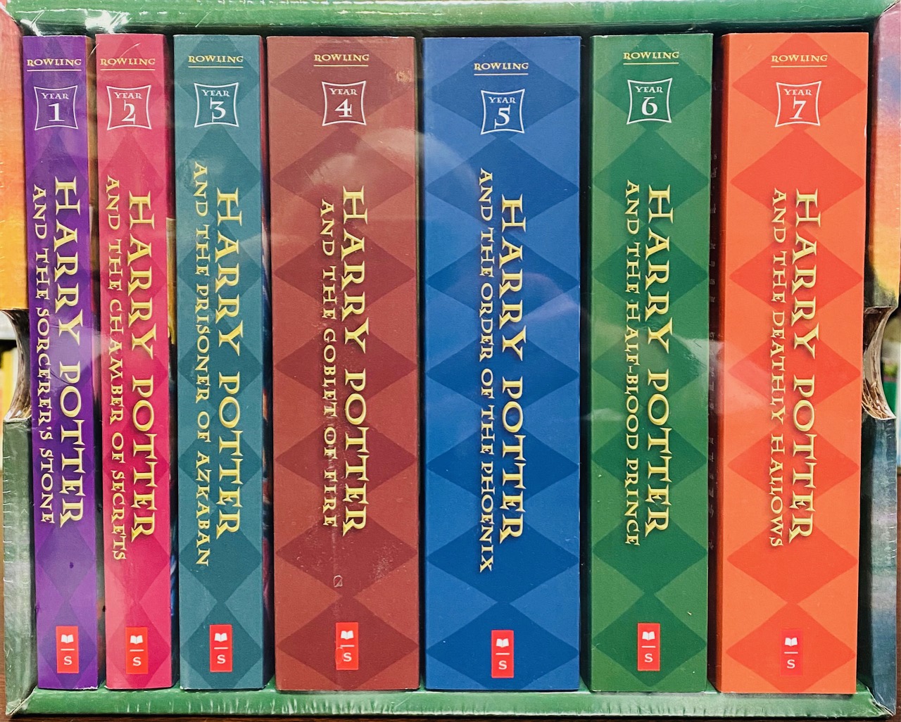 Harry Potter Paperback Box Set (Books 17)