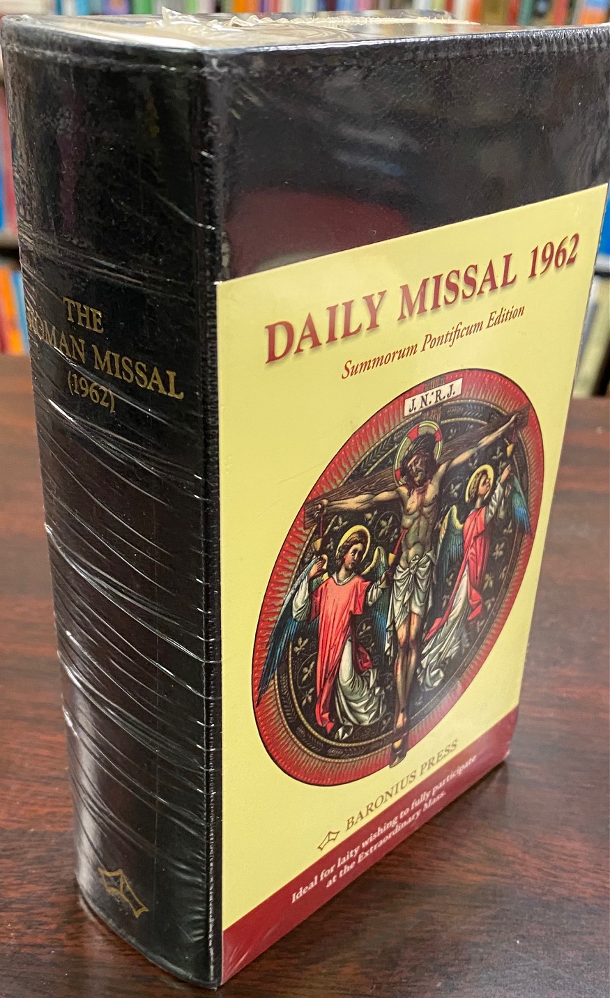 The Daily Missal and Liturgical Manual, with Vespers for Sundays and Feasts: From the editio typica of The Roman Missal and Breviary, 1962: With supplements containing the additional masses for England and Wales, Scotland, United States and Australasia. (Latin / English)
